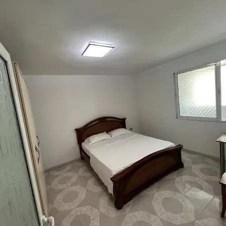 Shtepi Me Qera Apartment *